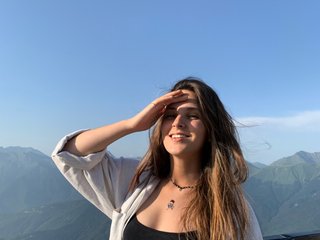 I Am A Brunette And A Sex Webcam Charming Girl Is What I Am And I'm 29 Years Of Age