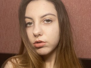 I Am A Brunette! A Sex Chat Sensual Lady Is What I Am, My Model Name Is Alexacandy999