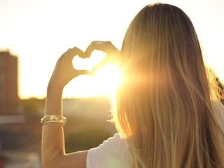 A Camming Charming Babe Is What I Am And I Am A Blonde