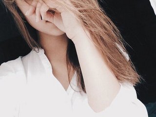 I'm 23 Yrs Old! A Live Webcam Attractive Babe Is What I Am