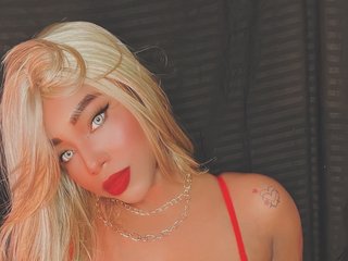 Kylieboobs24