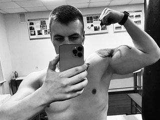 At BongaCams People Call Me Kinusi, I'm 21 Yrs Old