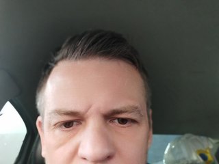 I Am A Brunette, A Live Chat Attractive Trans Is What I Am