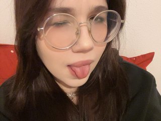 18 Is My Age, I Am A Brunette, I'm A Sex Cam Stunning Girl