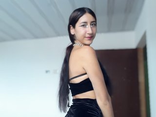 18 Is My Age, I'm A Live Webcam Beautiful Gal! I Am From Bogota