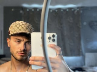 I'm 21 Yrs Old, At BongaCams People Call Me BigDickTaylor14-1 And I Am A Brunette