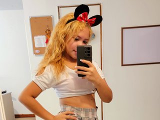 I Am Named Sofi-Evanz And A Sex Chat Eye-catching Lady Is What I Am