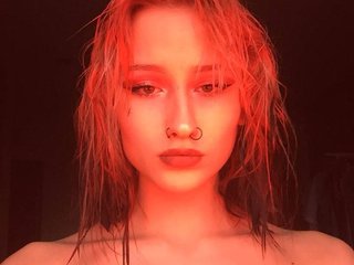 I Am A Brunette, I Live In Leeds And I'm A Camming Provocative Girl
