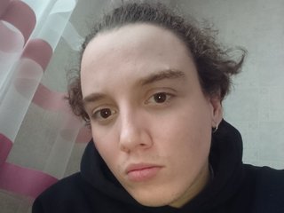 I'm 23 Yrs Old! My BongaCams Name Is Enotikk116