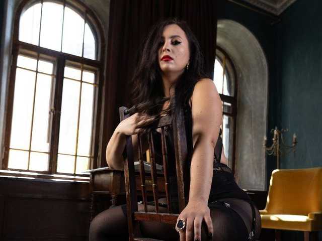 LadyLeather