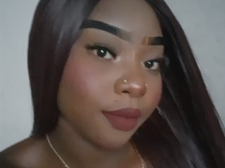 I Am From Cali And I Am A Brunette! I'm A Webcam Cute Sweet Thing