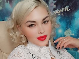 mistress-gwen from bongacams