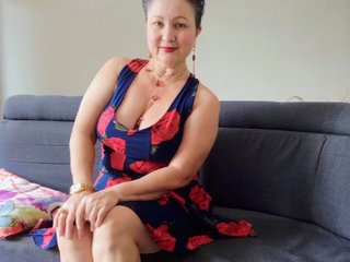 LADYQUEEN520