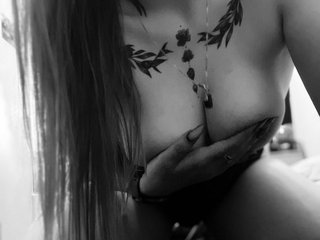 I'm A Live Cam Pleasing Sweet Thing, My Age Is 24 Years Old, I Am A Blonde
