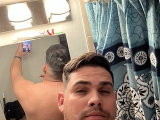 I Am From Chicago And I'm 35 Years Old, People Call Me AlexN2
