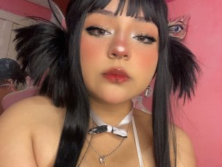 I Am A Brunette! Masara Taun Is Where I Live, My BongaCams Model Name Is RavenMoon