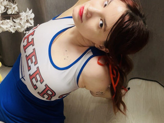 The cheerleader