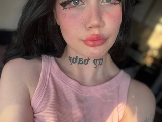 22