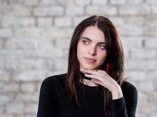 I Am A Redhead, My Age Is 18 Years Old And I'm A Live Cam Lovely Female