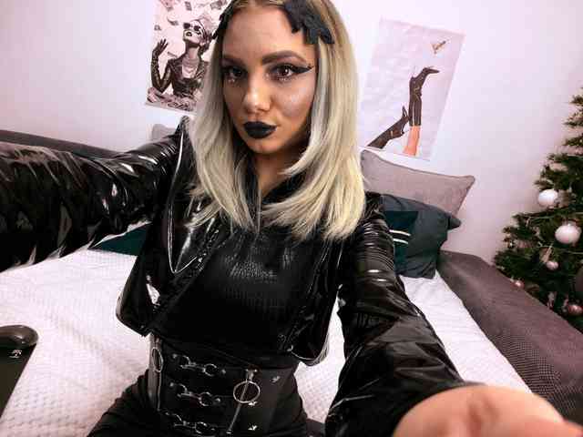 FindomGoddess