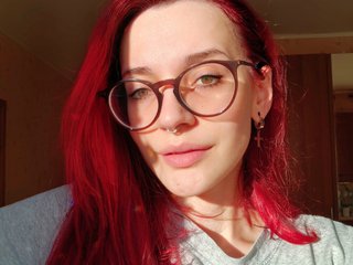 I'm A Cam Pretty Girl And 22 Is My Age