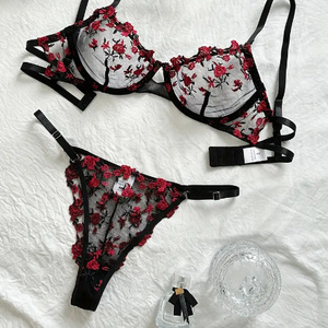 LINGERIE