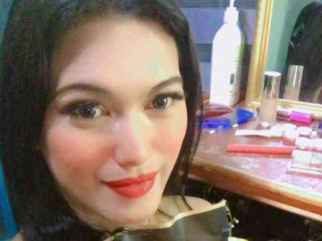 QueenMITENAxx