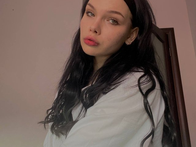 JenniferAmbridge Profil | Free Porn Sex Chat 18+ Girls Cam