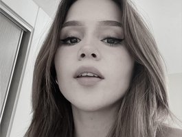 Alexandraa-16's Profile Image