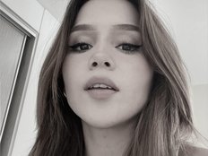Alexandraa-16's avatar