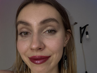 Let's watch everything