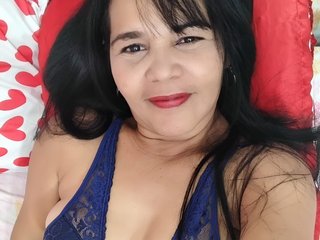I Am A Brunette! People Call Me Pussyhairyhot And Quito Is Where I Live