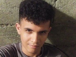 I Am A Brunette, My Model Name Is EduardoV15 And My Age Is 25 Years Old