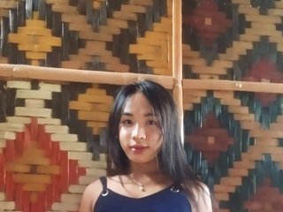 I'm A Live Cam Eye-catching Trans-sexual And I Am A Blonde! I'm 23 Yrs Old