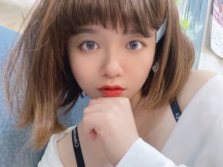 Taipei Is Where I Come From! I'm 25 Years Of Age! I Am A Brunette