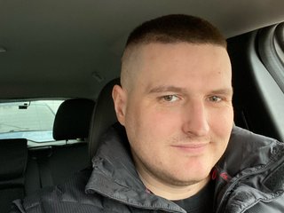 My Name Is ExtreemaLl, I'm 33 Years Old! I Am A Brunette