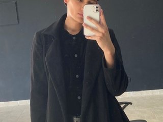 People Call Me Black-Rose02! My Age Is 20 Years Old