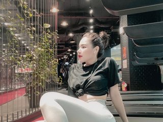 I'm A Sex Cam Irresistible Lady And I Am A Blonde