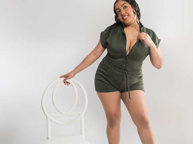 cristal-horny19