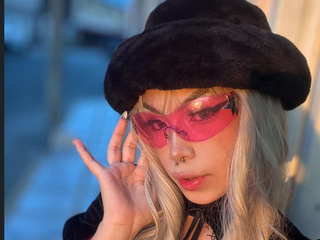 21