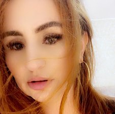 mia-lourence