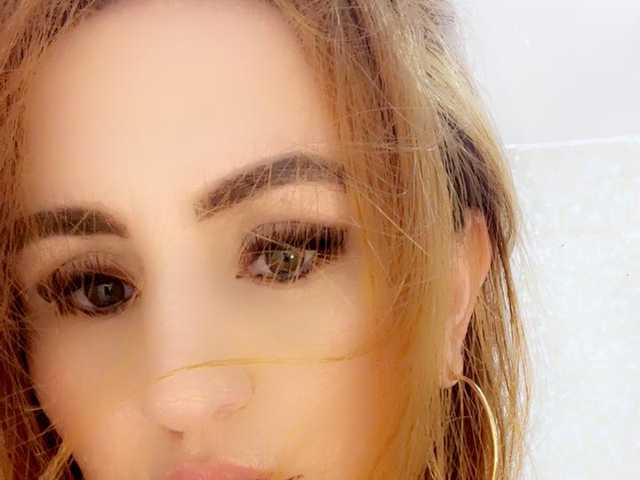mia-lourence