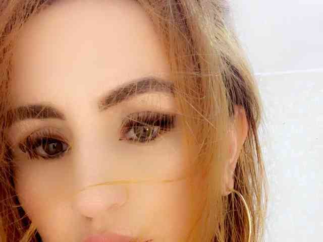 mia-lourence