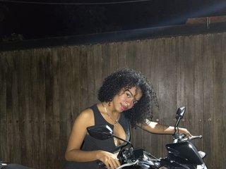 I Am A Brunette! I'm 18 Years Of Age, A Sex Cam Dreamy Female Is What I Am
