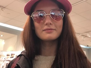 A Live Chat Seductive Hottie Is What I Am! I Am A Redhead