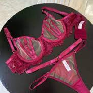 LINGERIE