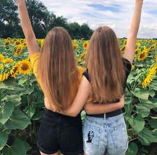 TiffanyAndMia