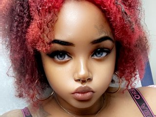 I'm A Camming Attractive Girl! At BongaCams I'm Named KeishaDior, My Age Is 27 Years Old
