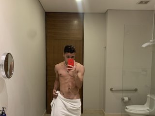 At BongaCams I'm Named Bryant03! Caracas Is Where I Come From