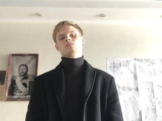 My Model Name Is Foxxxybomb And I'm 19 Yrs Old